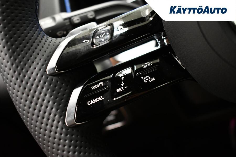 Mercedes-Benz EQB vaihtoauto