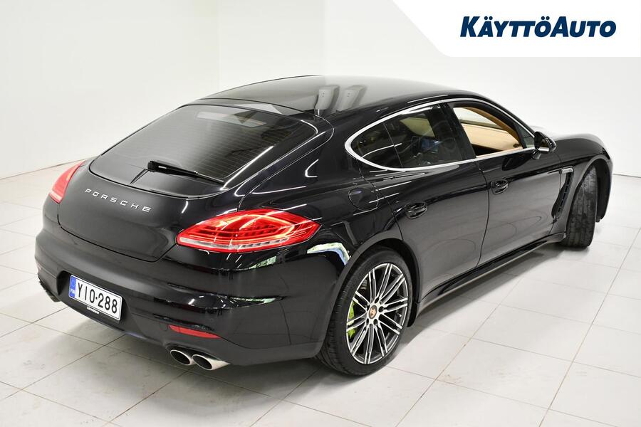 Porsche Panamera vaihtoauto