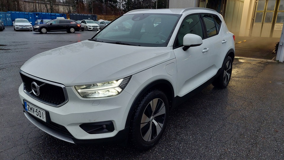 Volvo XC40 vaihtoauto