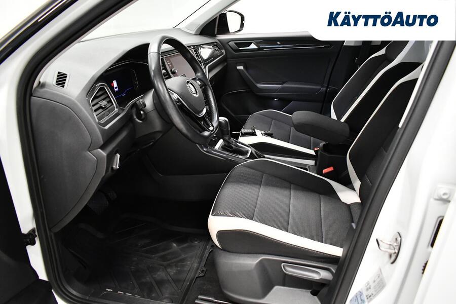 Volkswagen T-Roc vaihtoauto