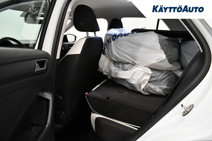 Volkswagen T-Roc vaihtoauto