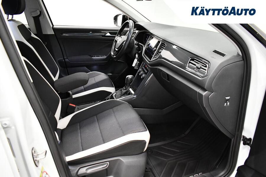 Volkswagen T-Roc vaihtoauto