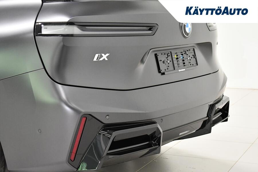 BMW iX vaihtoauto