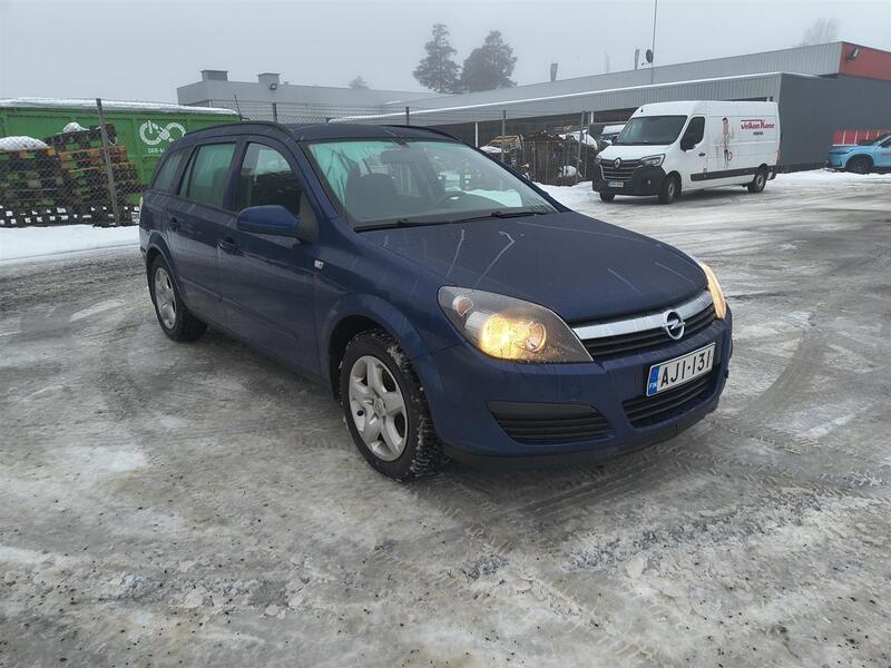 Opel Astra vaihtoauto