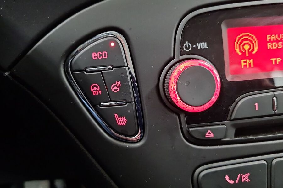 Opel Corsa vaihtoauto