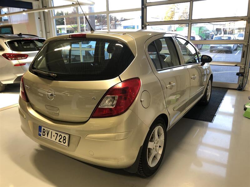 Opel Corsa vaihtoauto