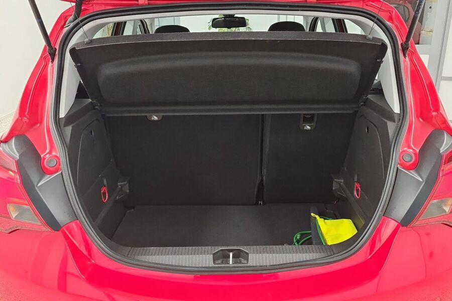 Opel Corsa vaihtoauto