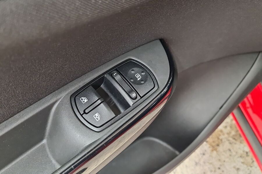 Opel Corsa vaihtoauto