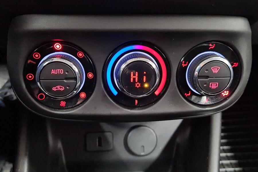 Opel Corsa vaihtoauto