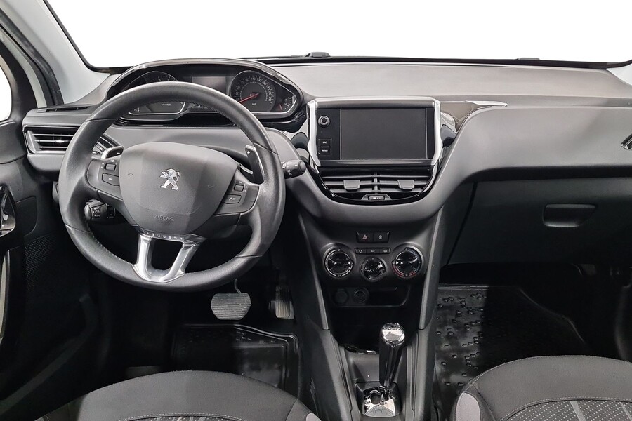 Peugeot 208 vaihtoauto