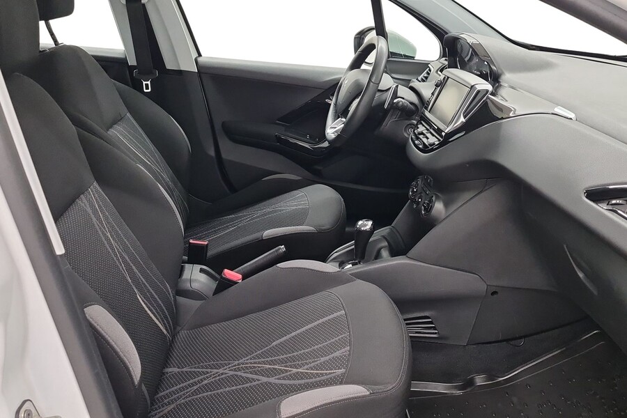 Peugeot 208 vaihtoauto