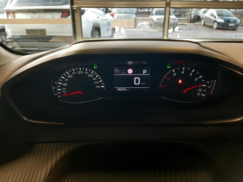 Peugeot 208 vaihtoauto