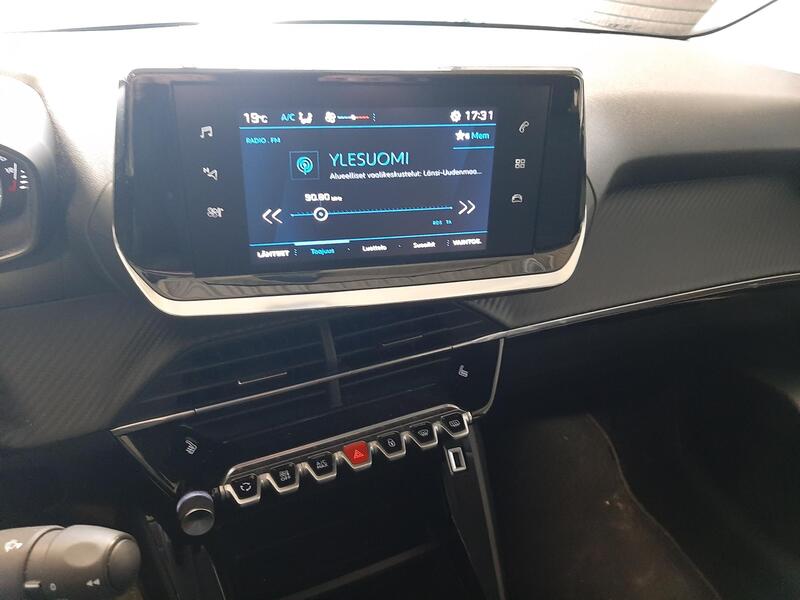 Peugeot 208 vaihtoauto