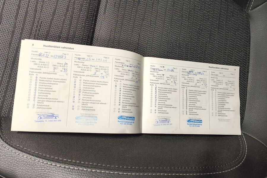 Opel Astra vaihtoauto