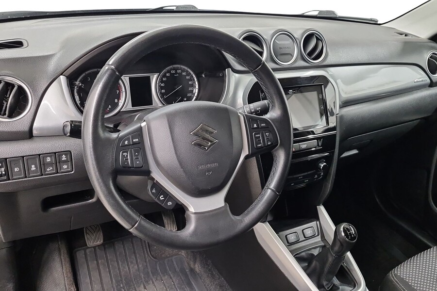 Suzuki Vitara vaihtoauto