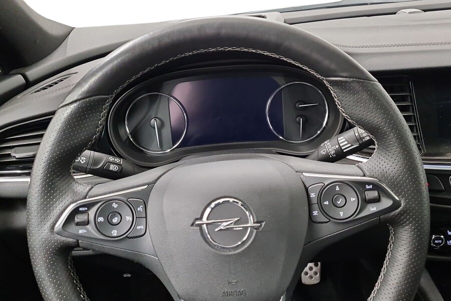 Opel Insignia vaihtoauto