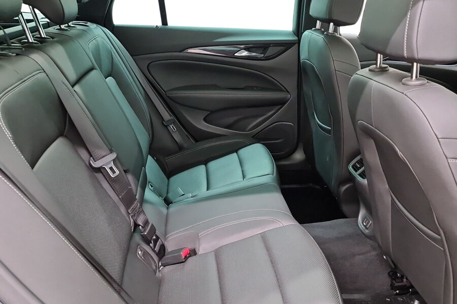 Opel Insignia vaihtoauto