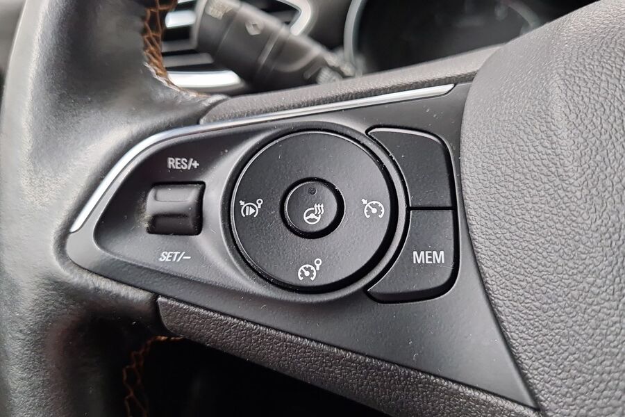 Opel Crossland X vaihtoauto