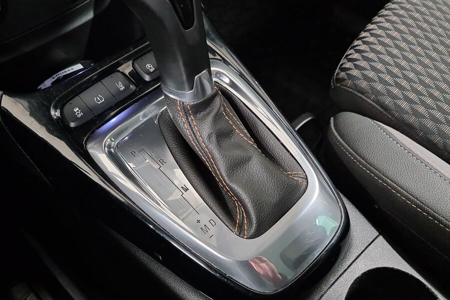 Opel Crossland X vaihtoauto