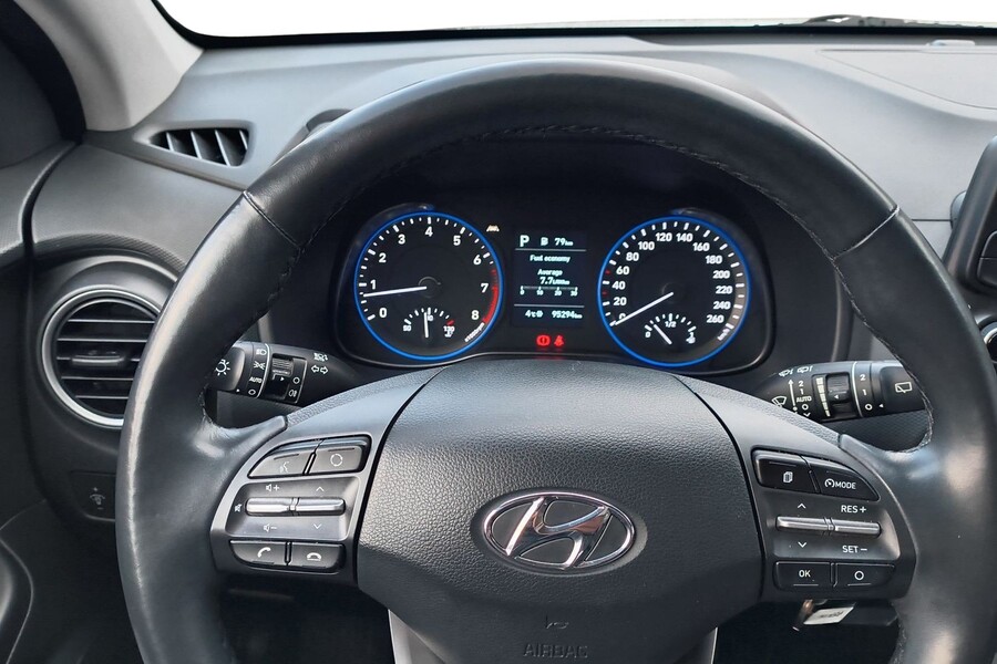 Hyundai Kona vaihtoauto