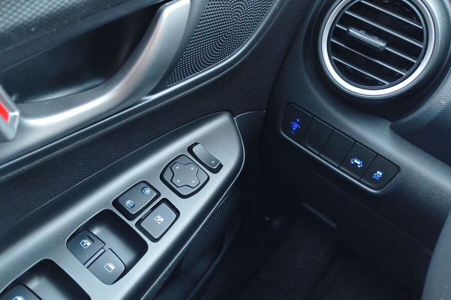 Hyundai Kona vaihtoauto