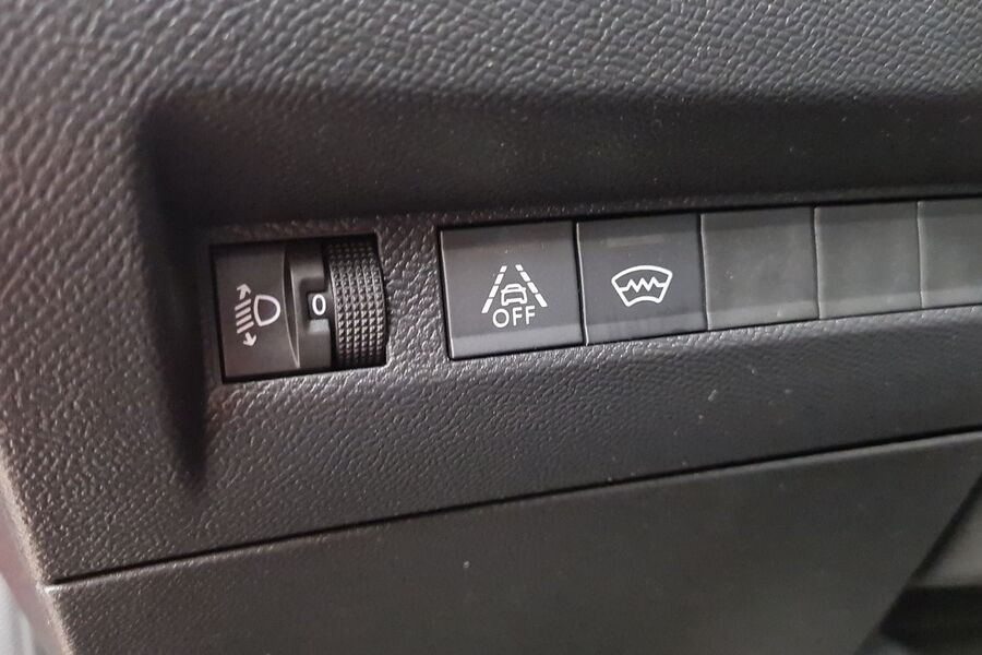 Peugeot 208 vaihtoauto