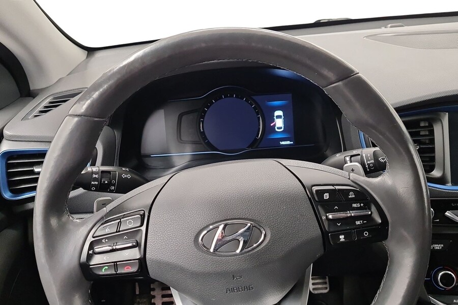 Hyundai IONIQ hybrid vaihtoauto