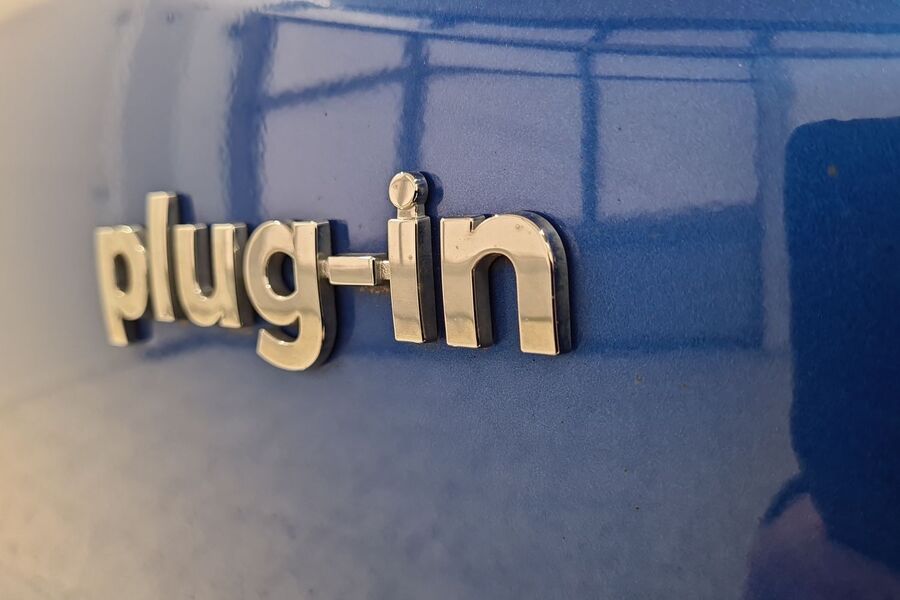 Hyundai IONIQ hybrid vaihtoauto