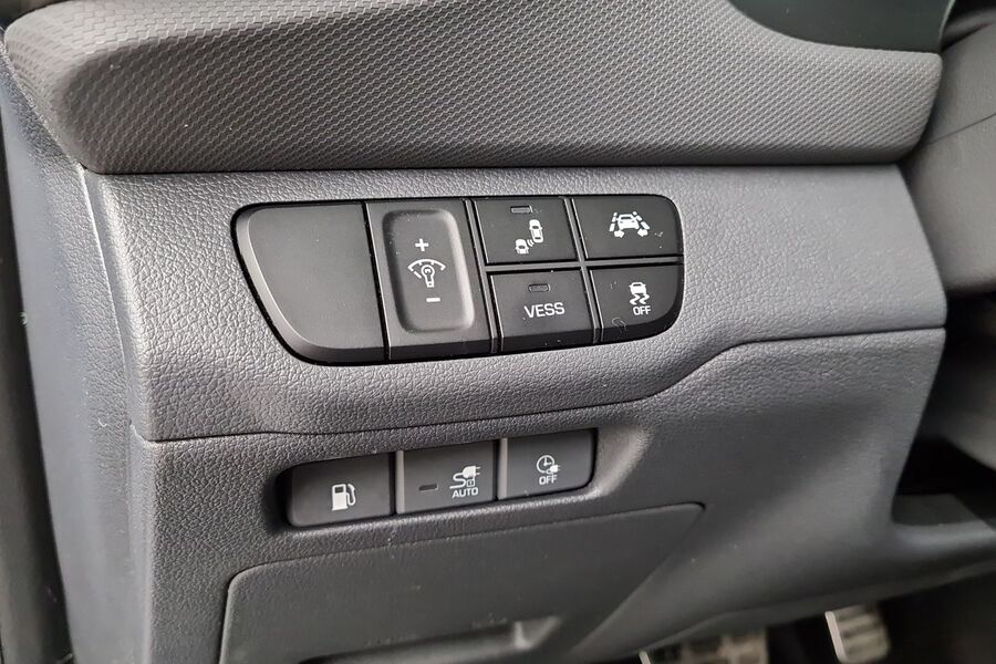 Hyundai IONIQ plug-in vaihtoauto