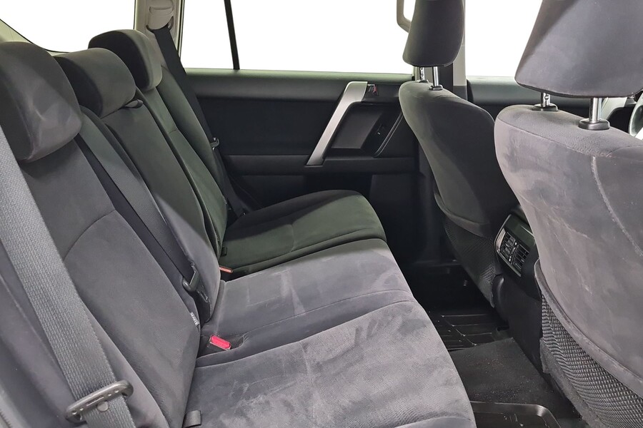 Toyota Land Cruiser vaihtoauto