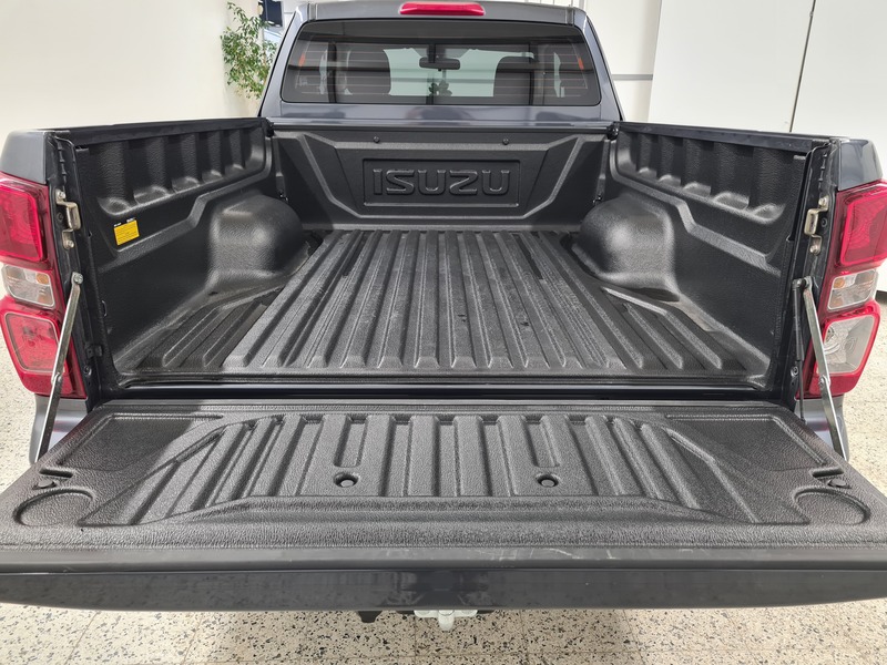 Isuzu D-Max vaihtoauto