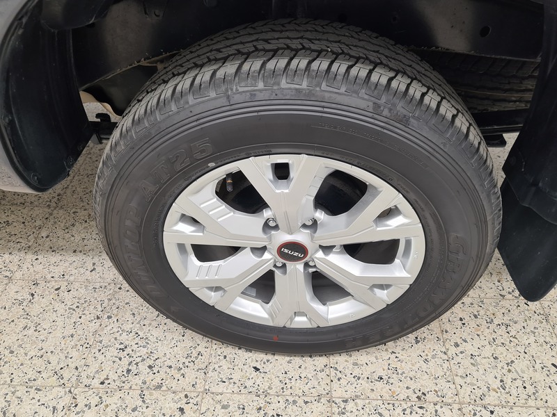 Isuzu D-Max vaihtoauto