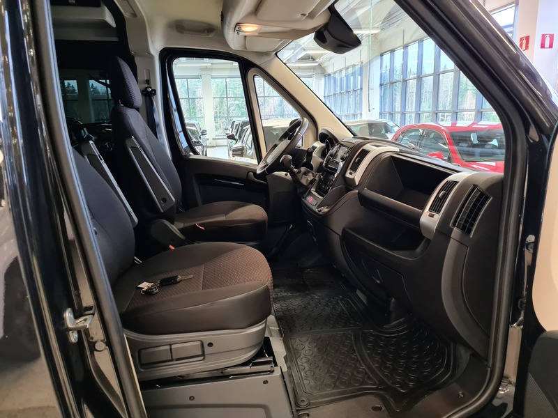 Peugeot Boxer vaihtoauto