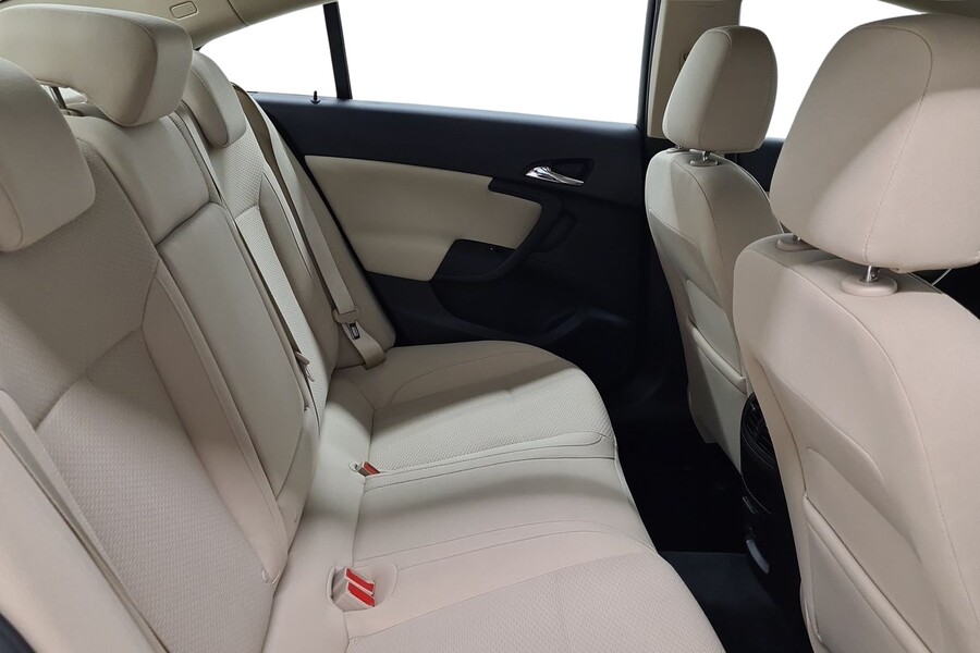 Opel Insignia vaihtoauto