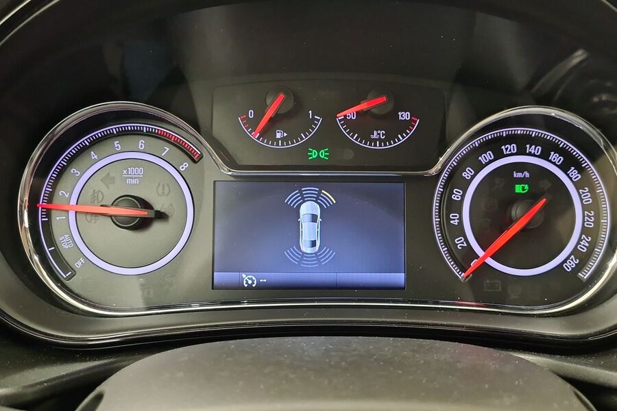 Opel Insignia vaihtoauto