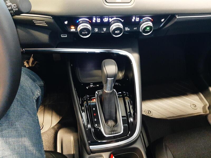 Honda HR-V vaihtoauto