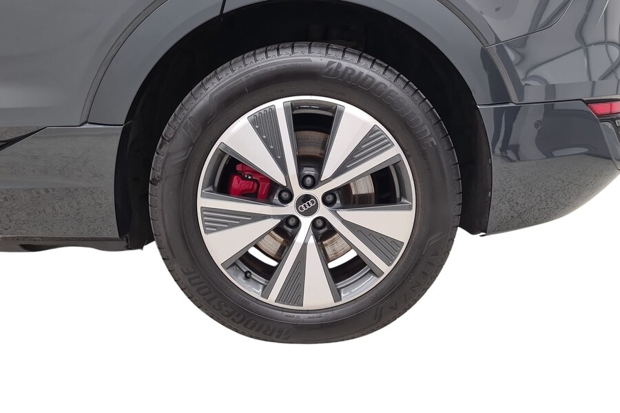 Audi Q8 e-tron vaihtoauto