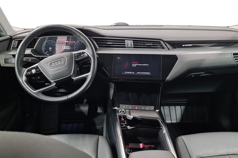 Audi Q8 e-tron vaihtoauto