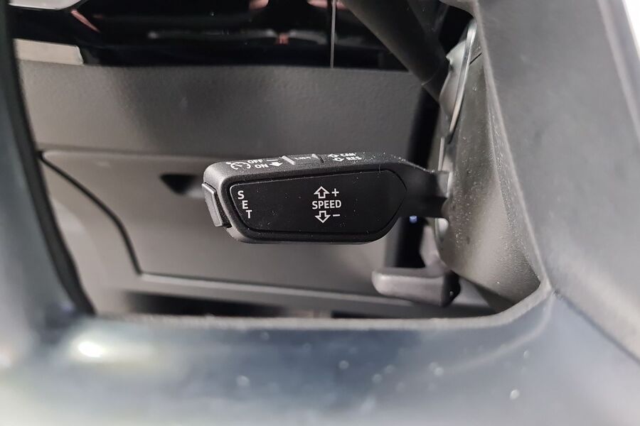 Audi Q8 e-tron vaihtoauto