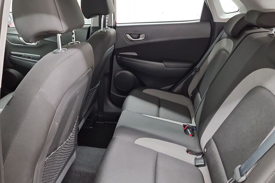 Hyundai Kona vaihtoauto