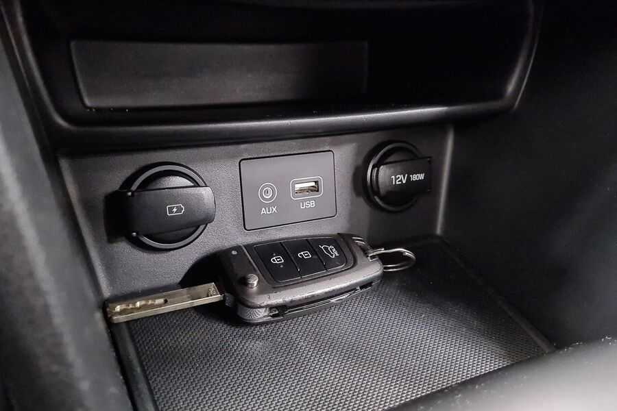 Hyundai Kona vaihtoauto