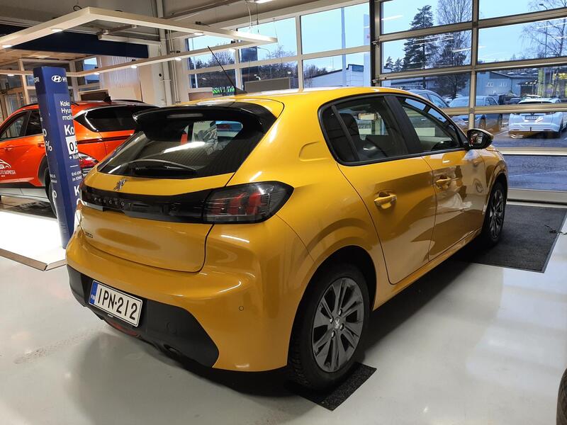 Peugeot 208 vaihtoauto