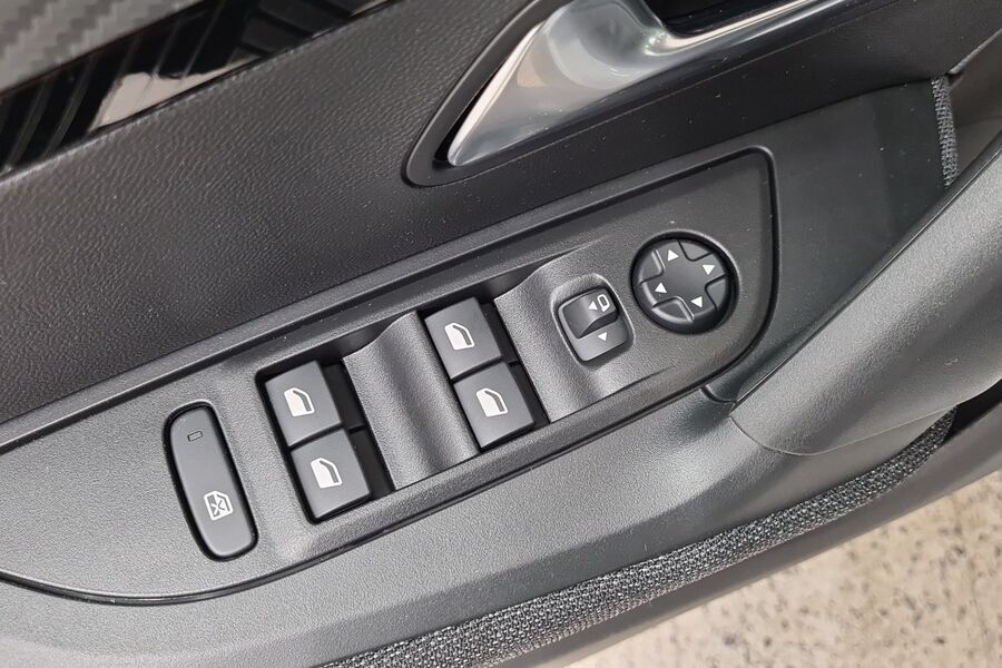 Peugeot 2008 vaihtoauto