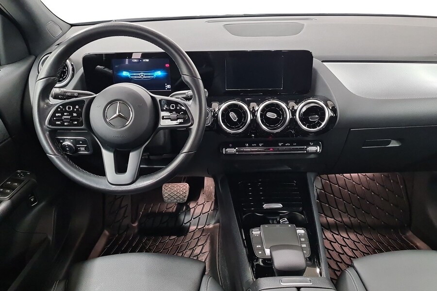 Mercedes-Benz GLA vaihtoauto