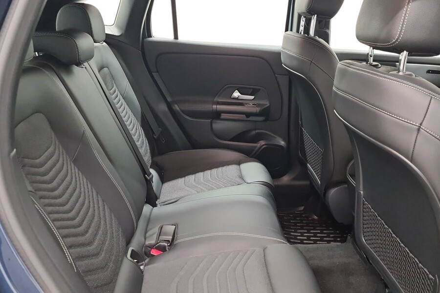 Mercedes-Benz GLA vaihtoauto