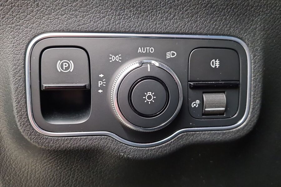 Mercedes-Benz GLA vaihtoauto