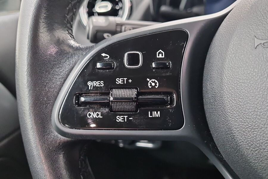 Mercedes-Benz GLA vaihtoauto