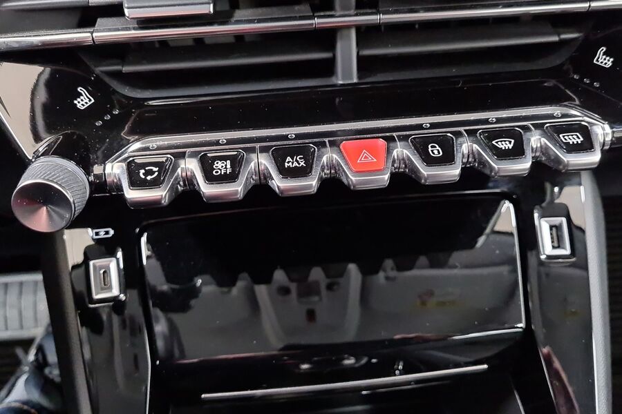 Peugeot 208 vaihtoauto