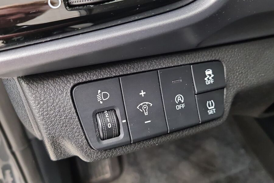 Kia Stonic vaihtoauto