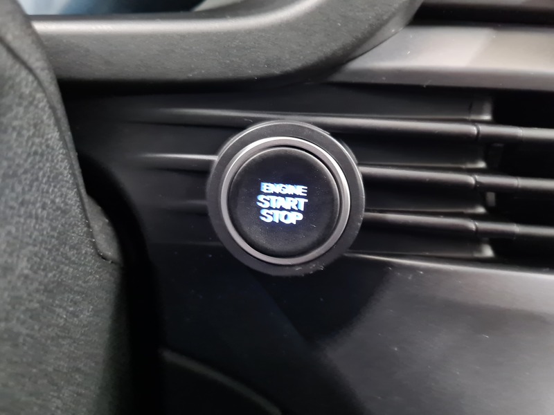Hyundai BAYON Cross vaihtoauto
